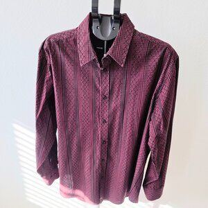 BEVERLY HILLS POLO CLUB MEN 2XL BLACK AND RED WITH BLACK THREAD LOOKING LINES